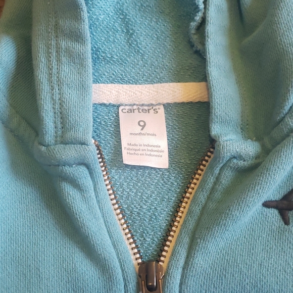 Carters 9 months sweatshirt - Picture 2 of 2